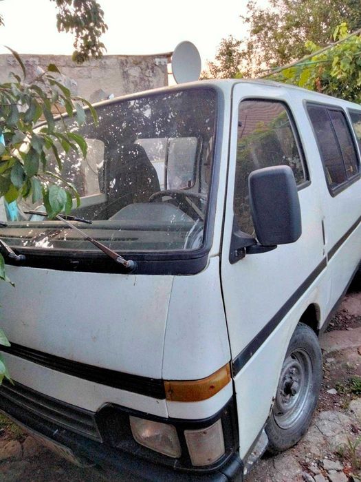 Продам Isuzu Midi 2.2 дизель, 8 місць