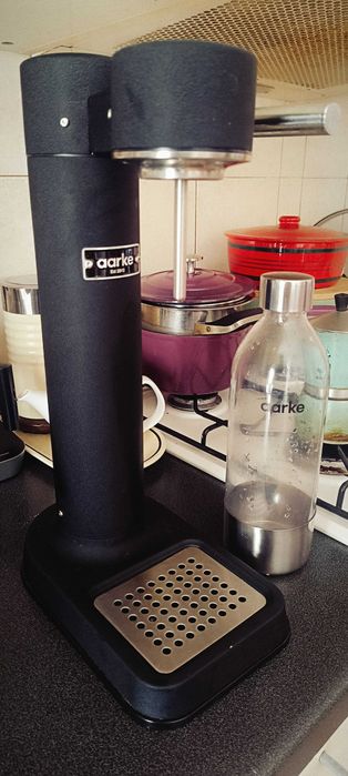 Máquina de Água com Gás Aarke Carbonator 3 (Preto)