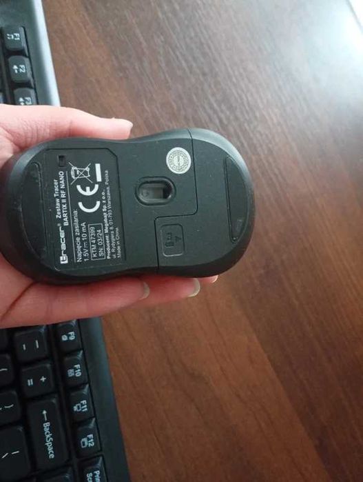 Zestaw klawiatura i mysz bezprzewodowa