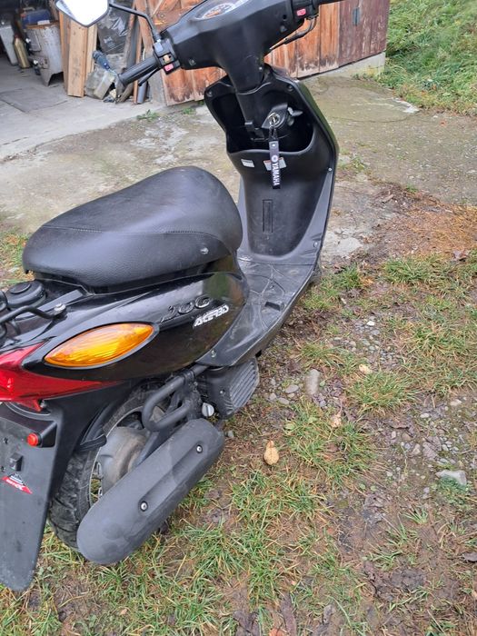 Продам ямаху в идеальному стани