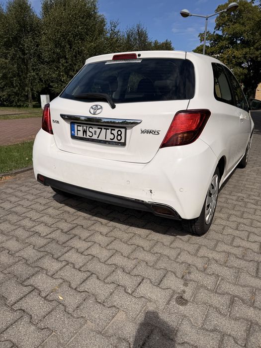 Toyota Yaris 1.0 2015 | 186 tys. km | NOWE opony + akumulator