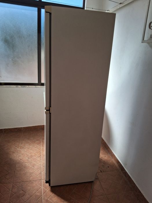 Frigorífico  combinado Whirlpool No frost