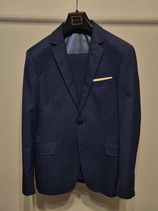 Garnitur wełniany Elese granatowy