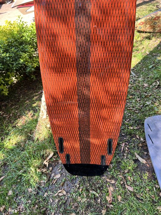 Prancha de kite surf ondas, marca RRD modelo SPARK epoxy - Nova
