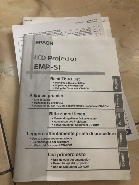 Проектор Epson EMP-S1