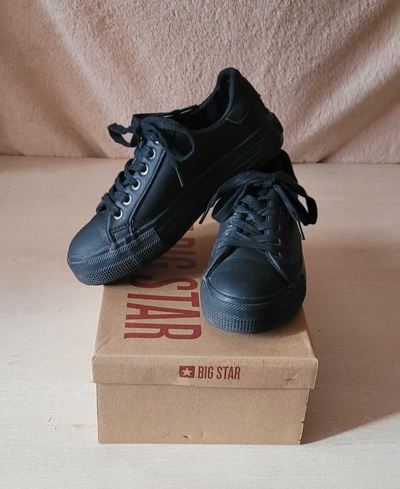 Buty sneakersy czarne Big Star rozm.35
