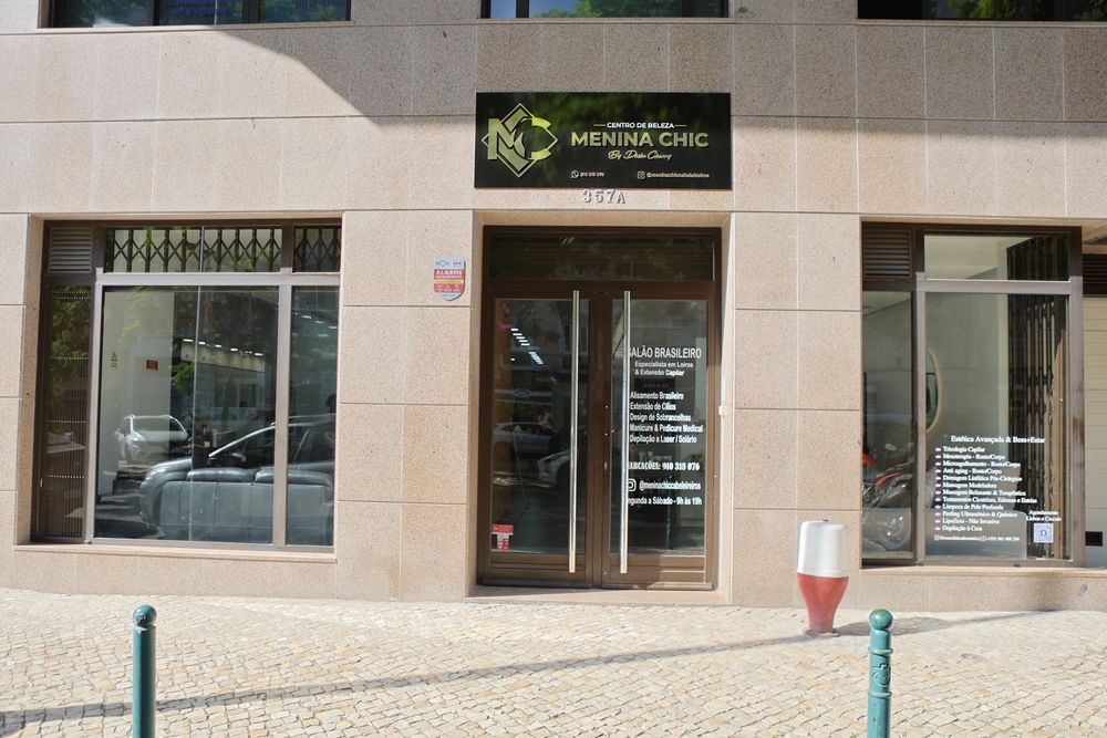 Arrendo mesa de manicure