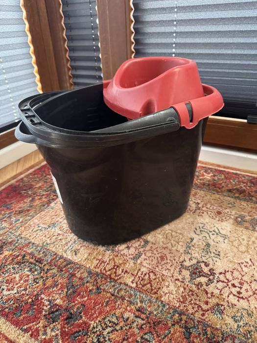 Wiadro z ociekaczem 13 litrow