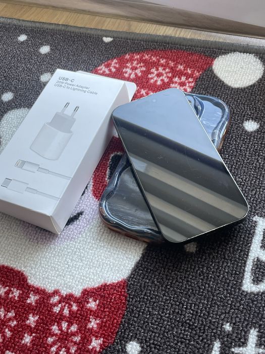 Iphone 14 pro 128 GB w pelni sprawny + akcesoria