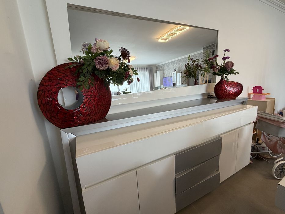 Mobilia completa de sala jantar e sala de estar