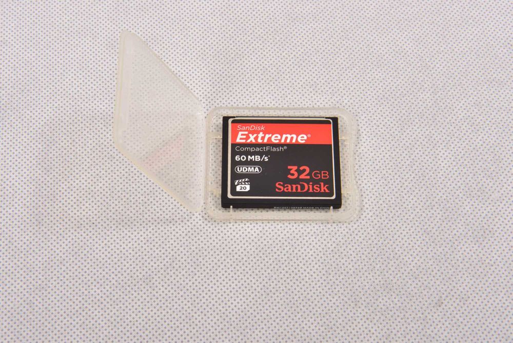 Karta pamięci CF Compact Flash Sandisk 32 GB Extreme UDMA 60MB/s 400x (SDCFX-032G)
