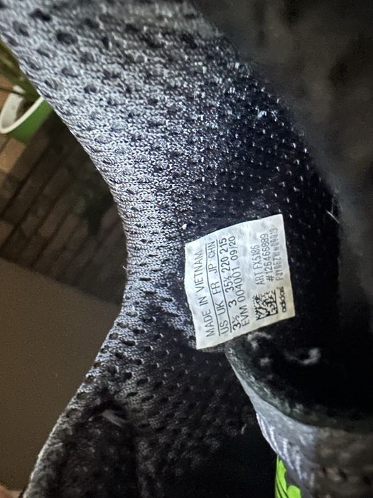 Кроссовки детские оригинал Adidas 35,5