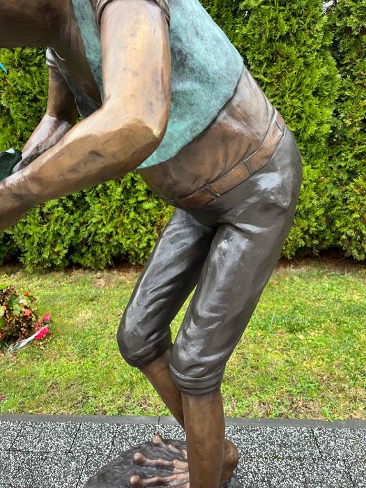 Żaba żebraczka-fontanna z brązu duża