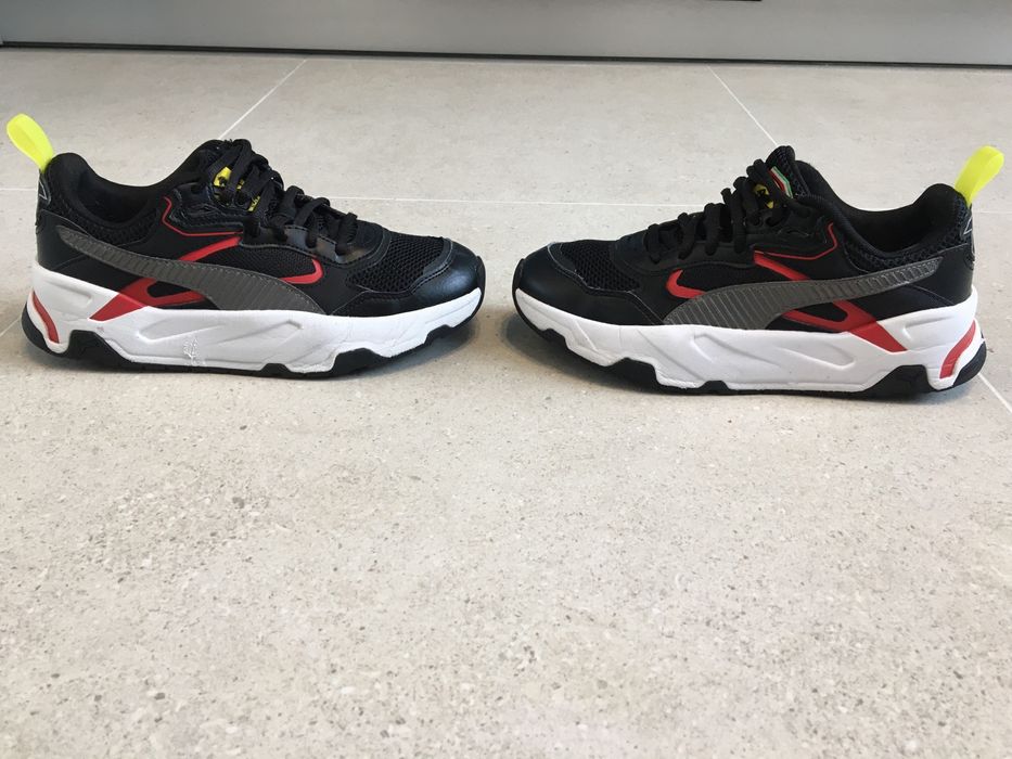 Кросівки PUMA Ferrari, 39 розмір