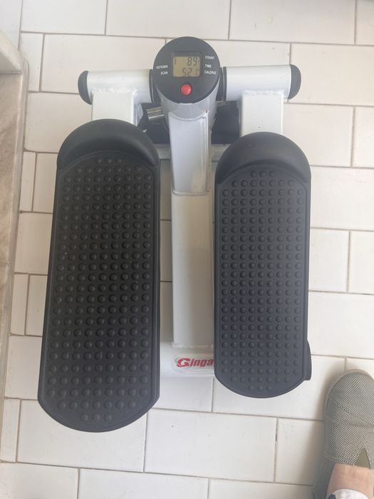 Pedaleira Nova sem uso