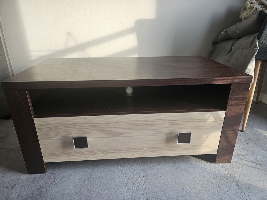 Szafka pod telewizor