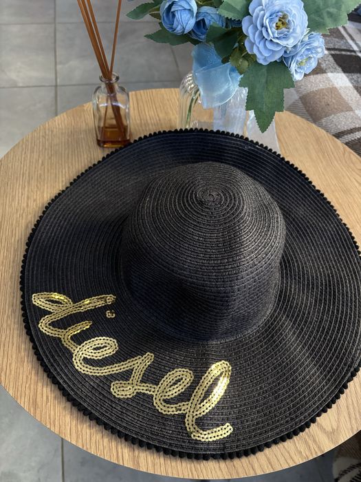 Шляпа жіноча Diesel