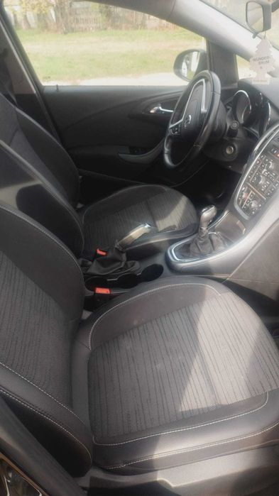 Opel Astra Notchback 2016