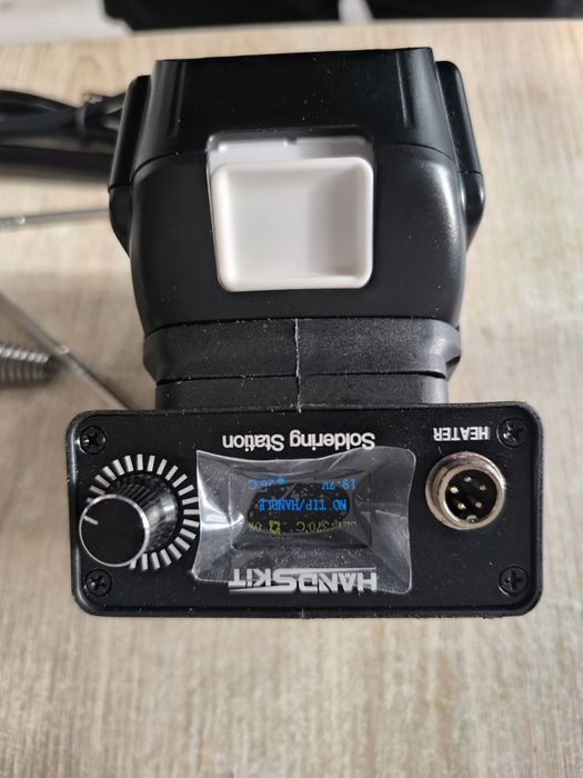 Lutownica akumulatorowa Handskit z akumulatorem Makita 6Ah