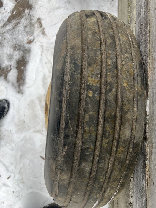 Колеса до комбайна Massey Ferguson