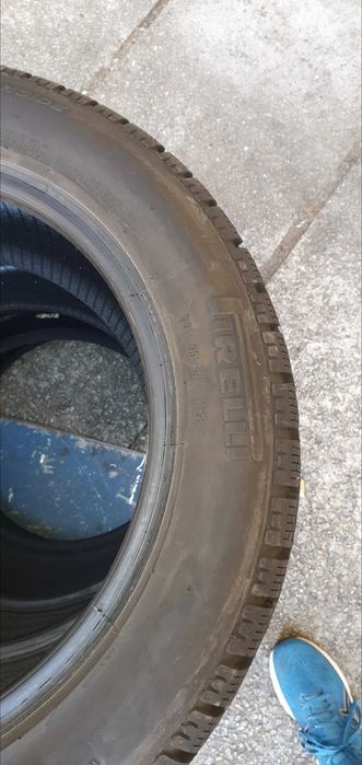 Pneus de Inverno Pirelli 205/55 R16