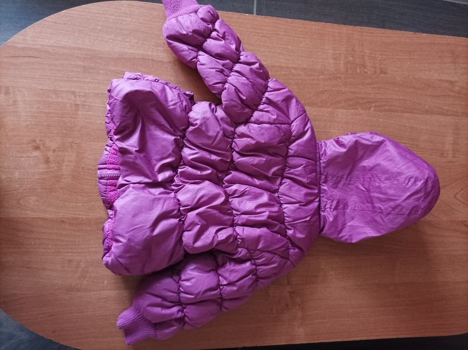 Zimowa kurteczka rozmiar 80 z metki 2