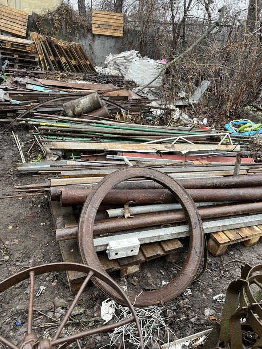 Трубы уголки листы  полоса металические