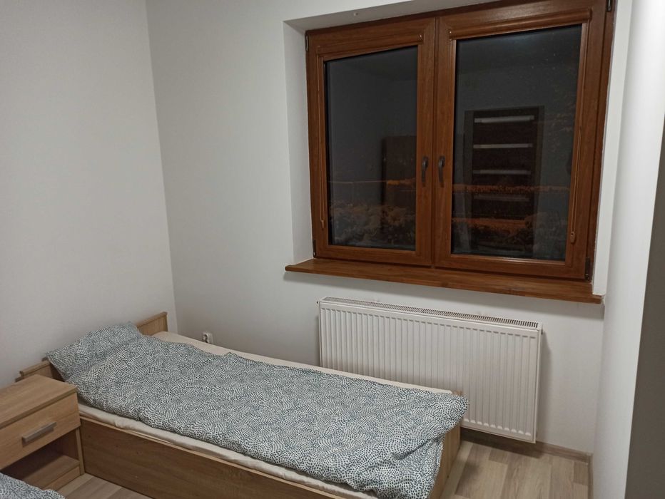 Wynajem pokój własna łazienka i aneks kuchenny habitacion Кімната