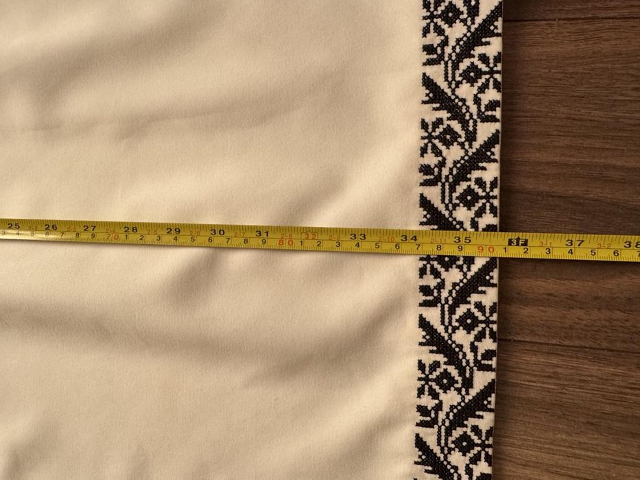 Бежеве вишите плаття айворі