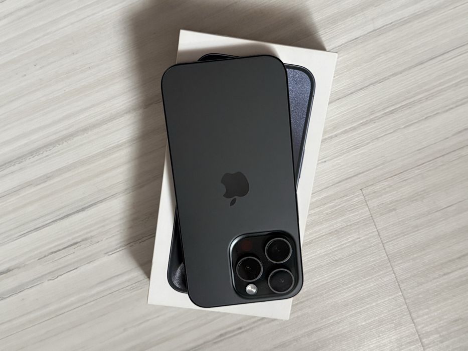 iPhone 15 Pro / DOWÓD ZAKUPU! / ŚWIETNY STAN! / Pełny Zestaw!