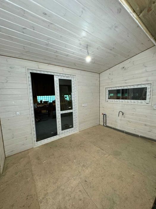 Продам модульний будинок 33 м2 з ділянкою 5,5 соток та світлом 5 кВт!