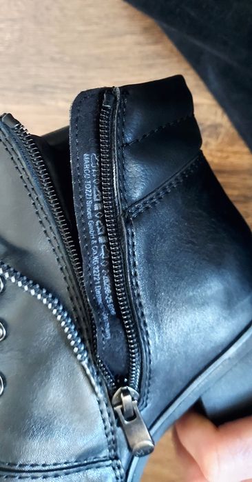 Botki czarne skórzane