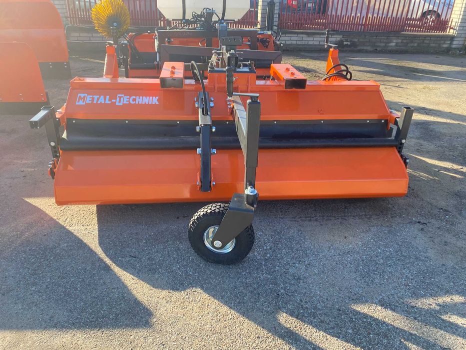 Zamiatarka 2200mm METAL-TECHNIK