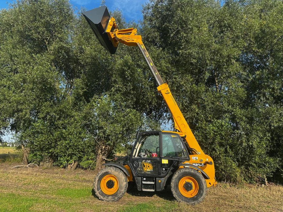 Ładowarka teleskopowa JCB.     Usługa.  Tanio