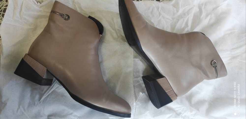 Жіночі черевики весна-осінь