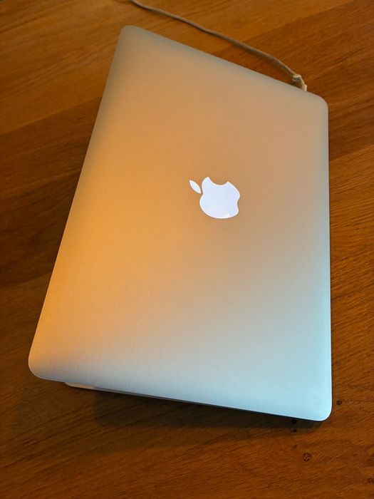 MacBook Air early 2015, model A1466, 8GB RAM, 128GB SSD - KRAKÓW