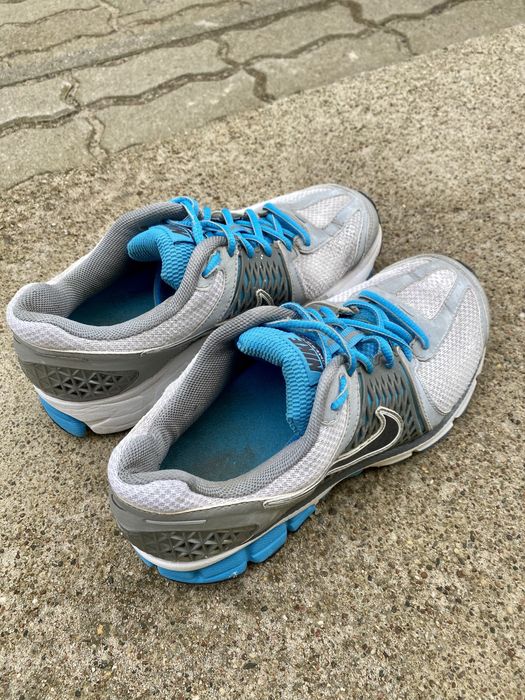 Buty Nike Vomero 6