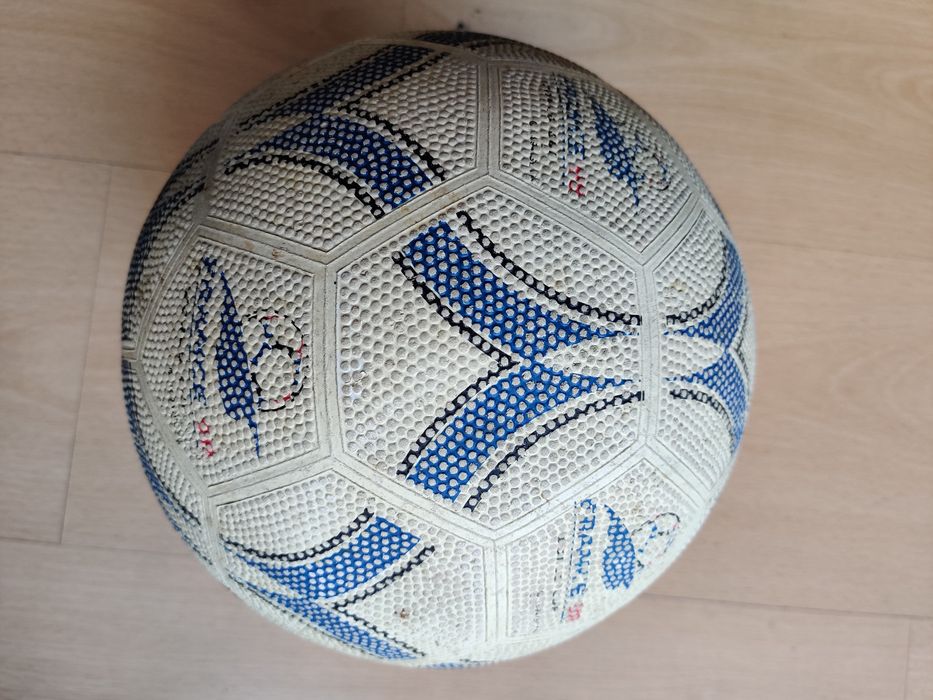 Bola futebol França 98