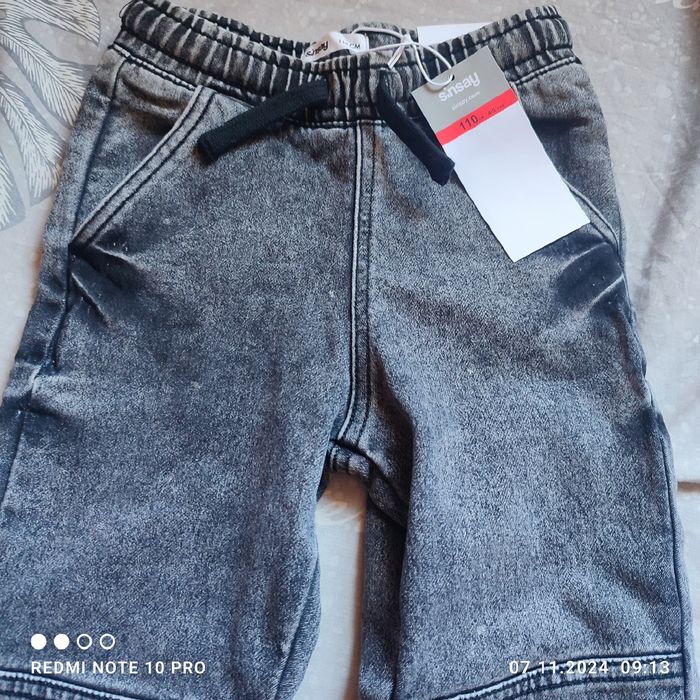 Продам джинсовые штаны детские