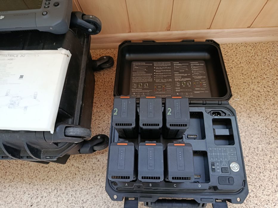 Квадрокоптер DJI Matrice 30 Enterprise