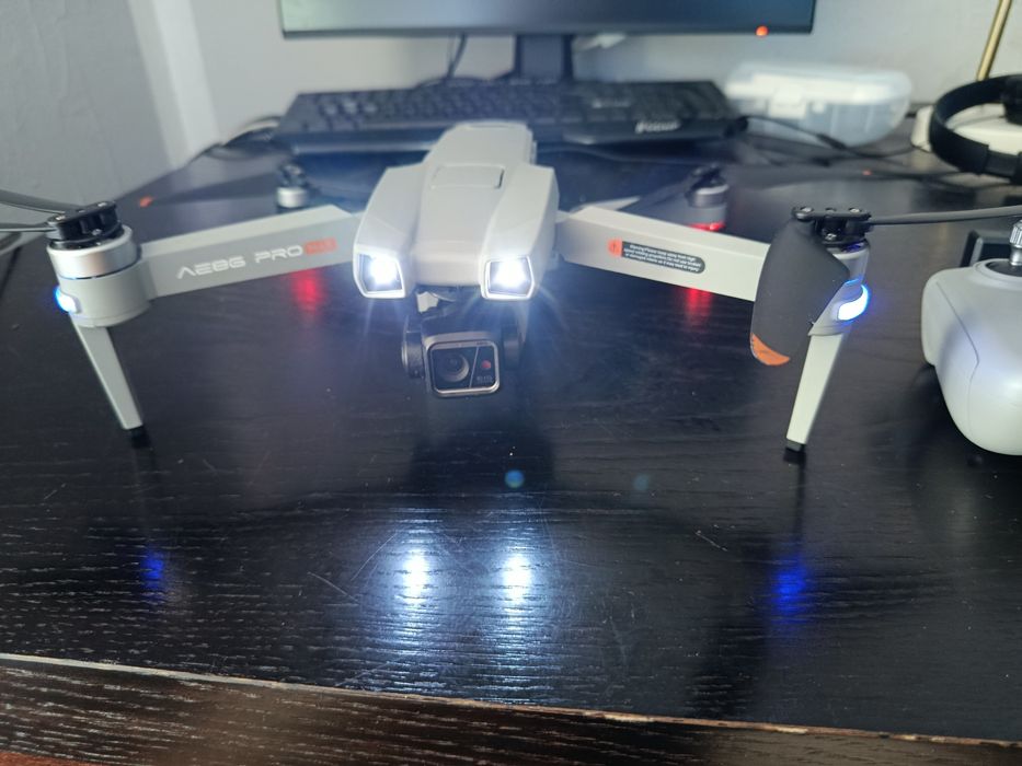 Dron AE86 Pro Max sprzedam zamienię.