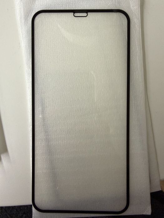 Захисне скло на Samsung Galaxy A52, IPhone 13