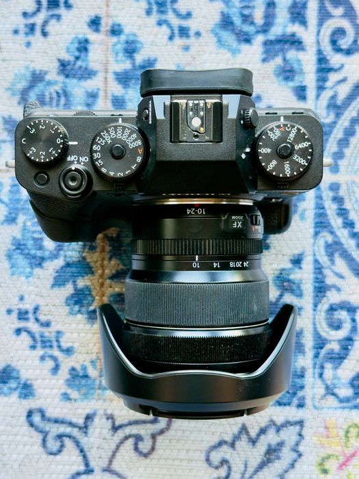 Fujifilm X-T4 + Grip + 3 Baterias