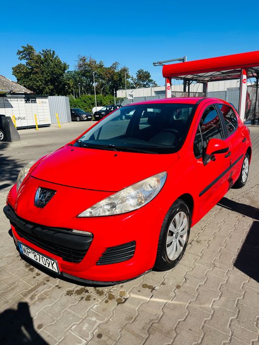 Samochód osobowy Peugeot 207 niski przebieg, Polski salon, klimatyzacja, garażowany
