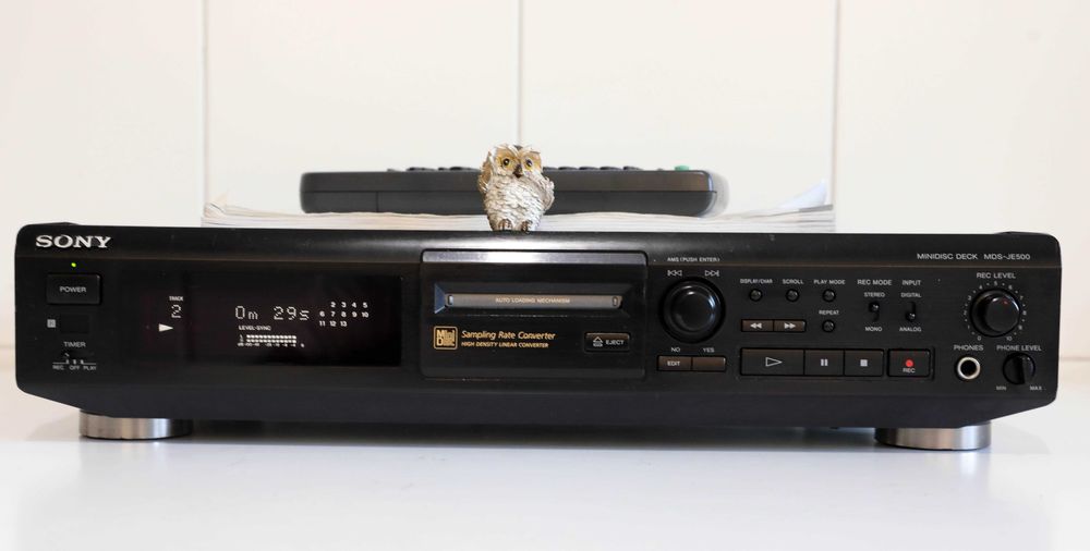 Sony MDS-JE500 com comando