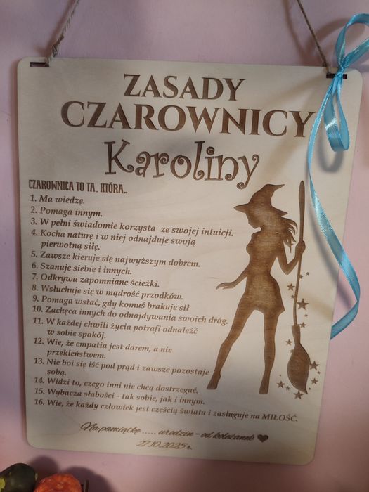 Zasady Czarownicy personalizowane