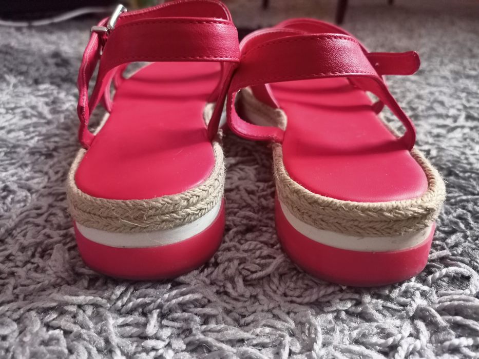 Sandały, rozmiar 40