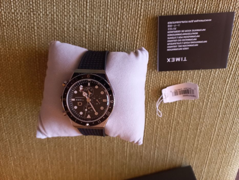 Zegarek Timex Q Three Time Zone Chronograph TW2V70000 + gratis