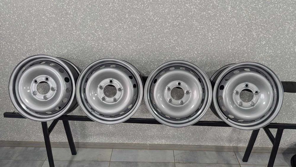 Диски Renault Master Accuride 10838RE R16 6.5j 5x130 ET66 DIA89 S