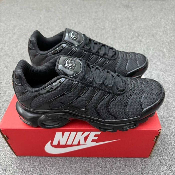 Buty meskie Nike_Air_Max _TN_Plus/Mokasyny R.38
